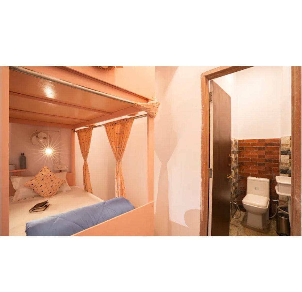 Unplanned Hostel Udaipur Dış mekan fotoğraf